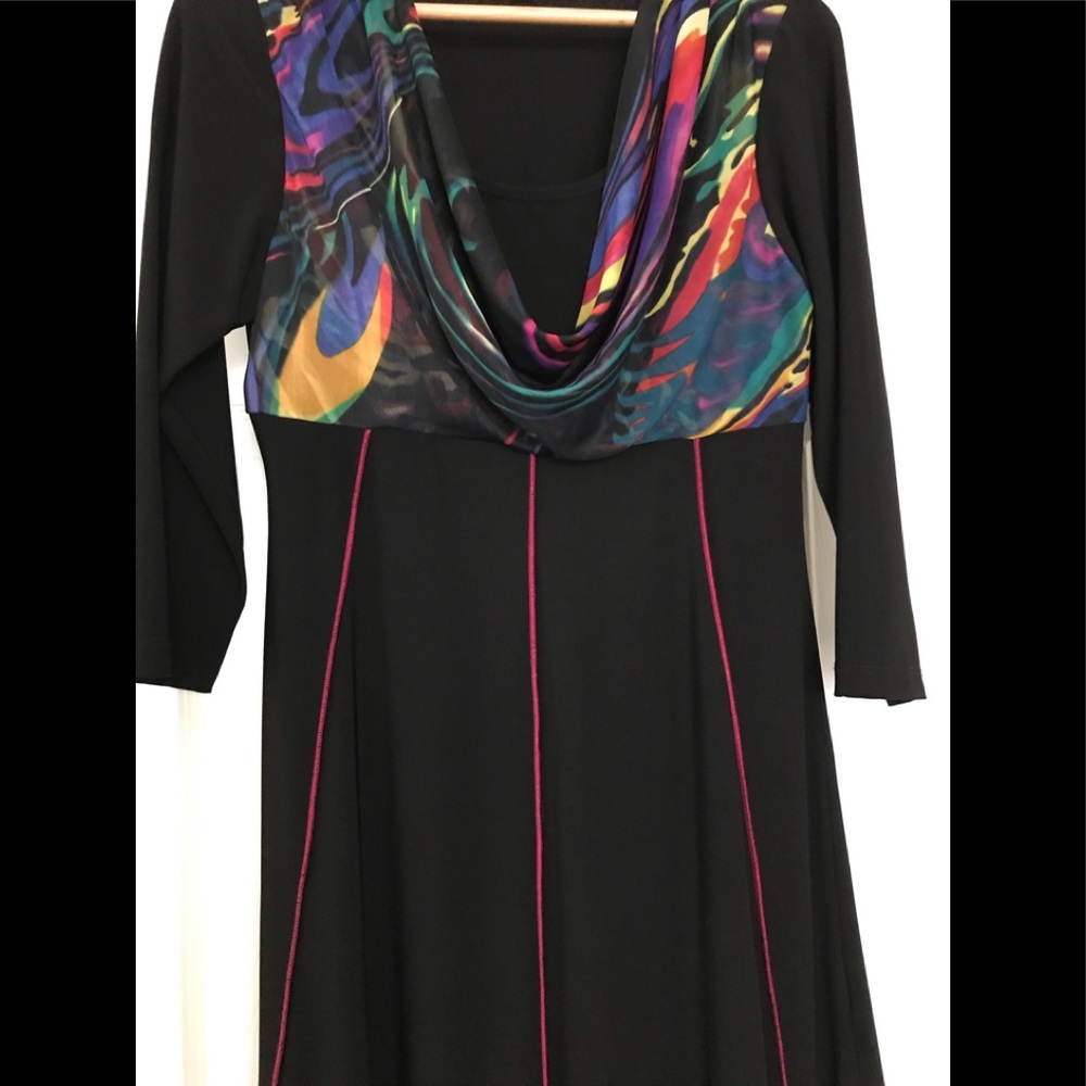 Tradition black dress